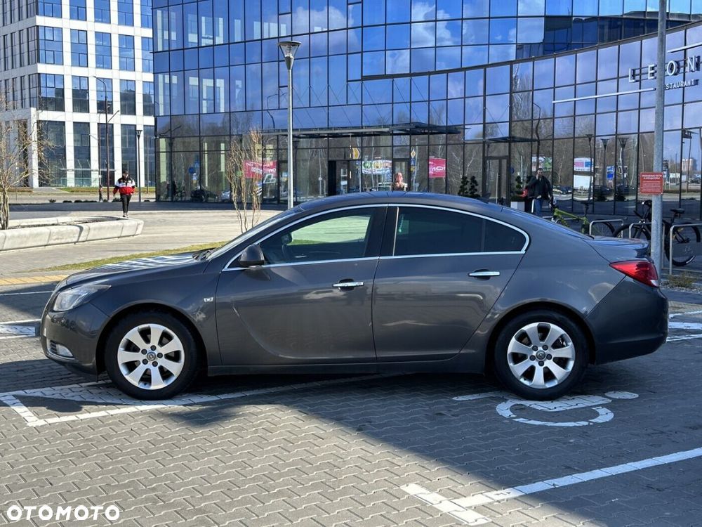 Opel Insignia 2.0 CDTI Edition - 9