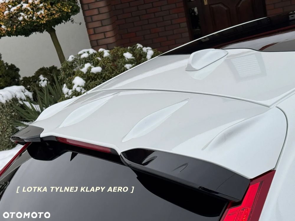 Volvo V40 D3 Geartronic RDesign - 14