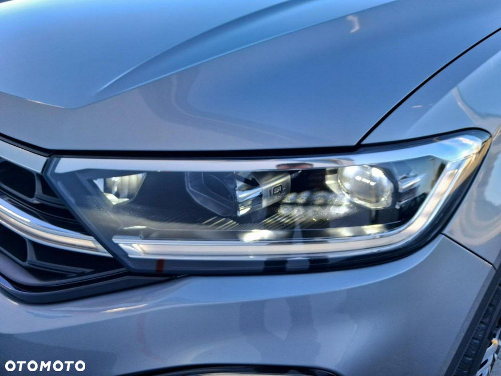 Volkswagen T-Roc - 9