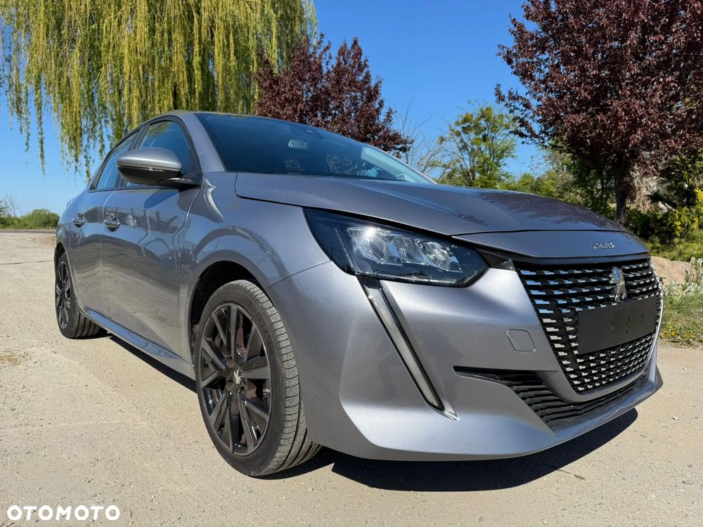 Peugeot 208 - 2