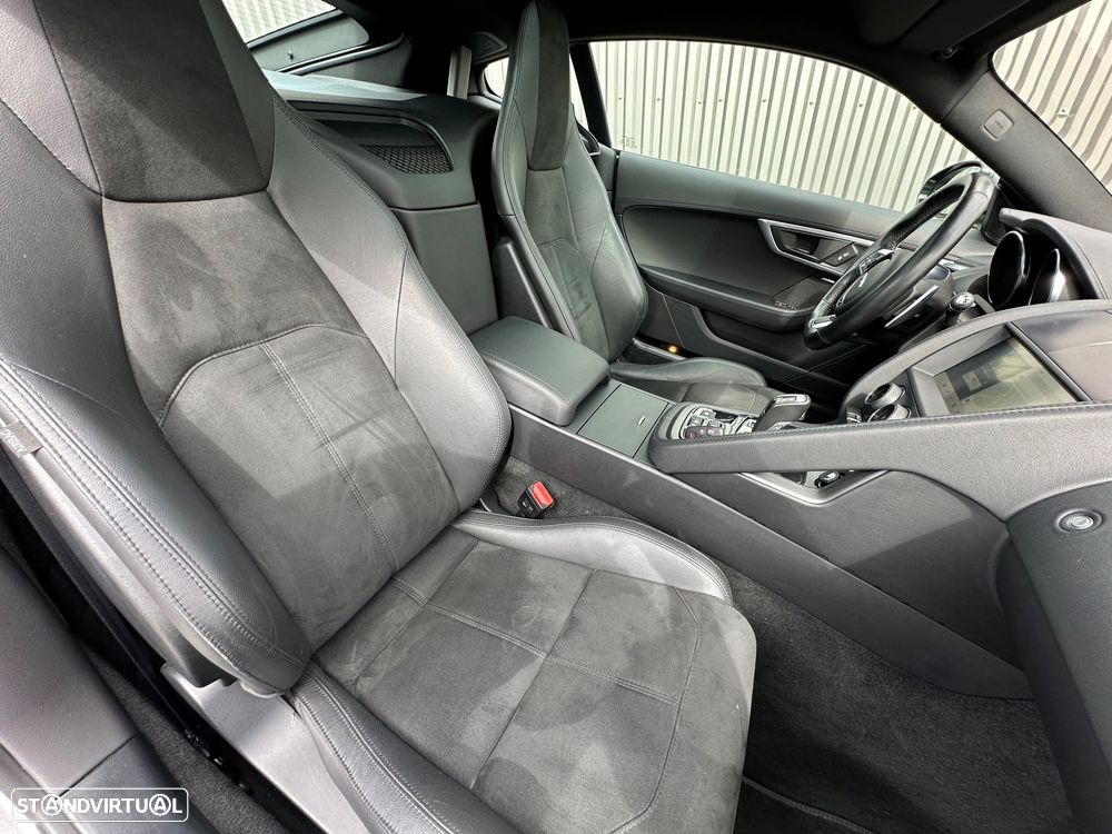 Jaguar F-Type 2.0 i4 R-Dynamic - 47
