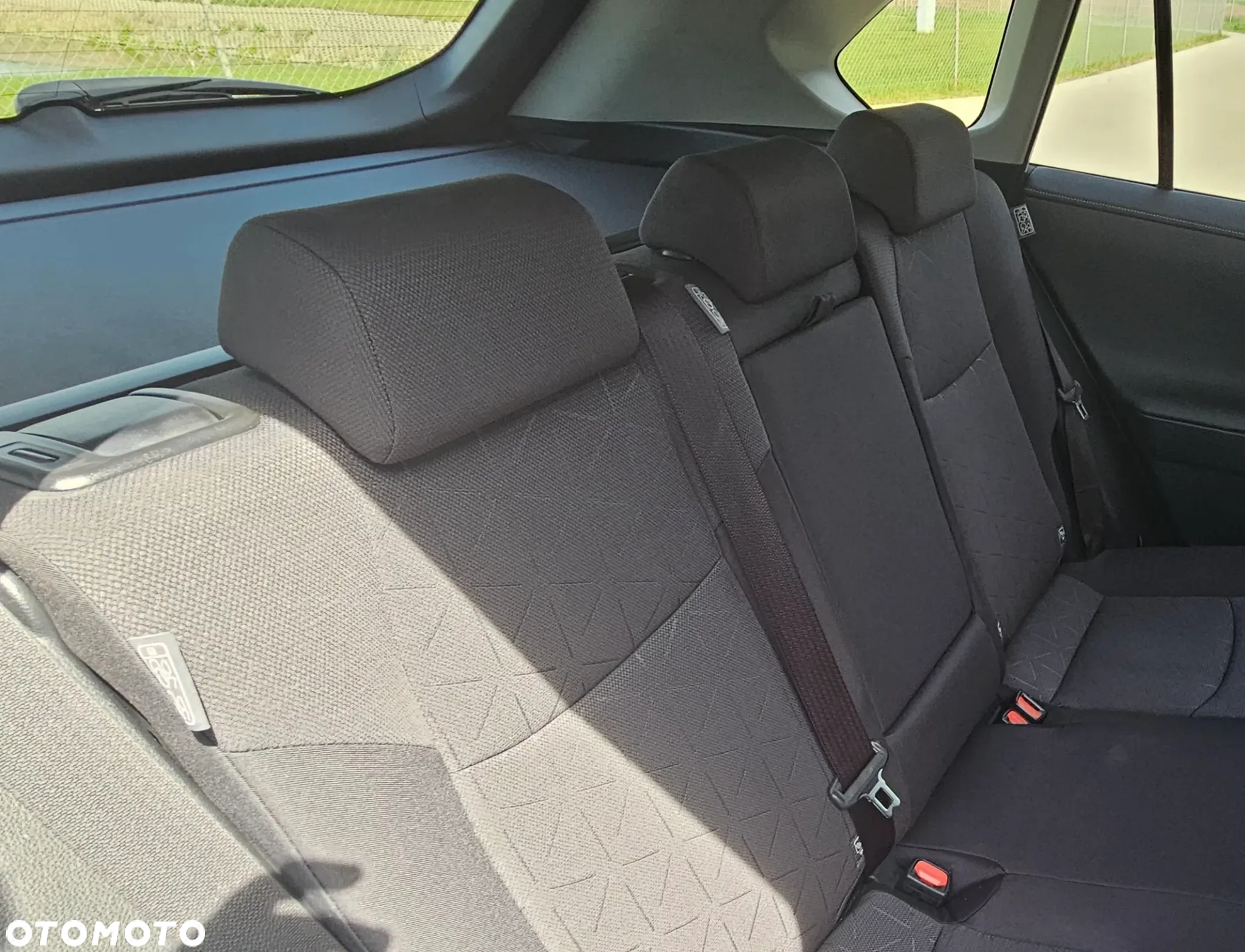 Toyota RAV4 2.5 Hybrid Comfort 4x2 - 16