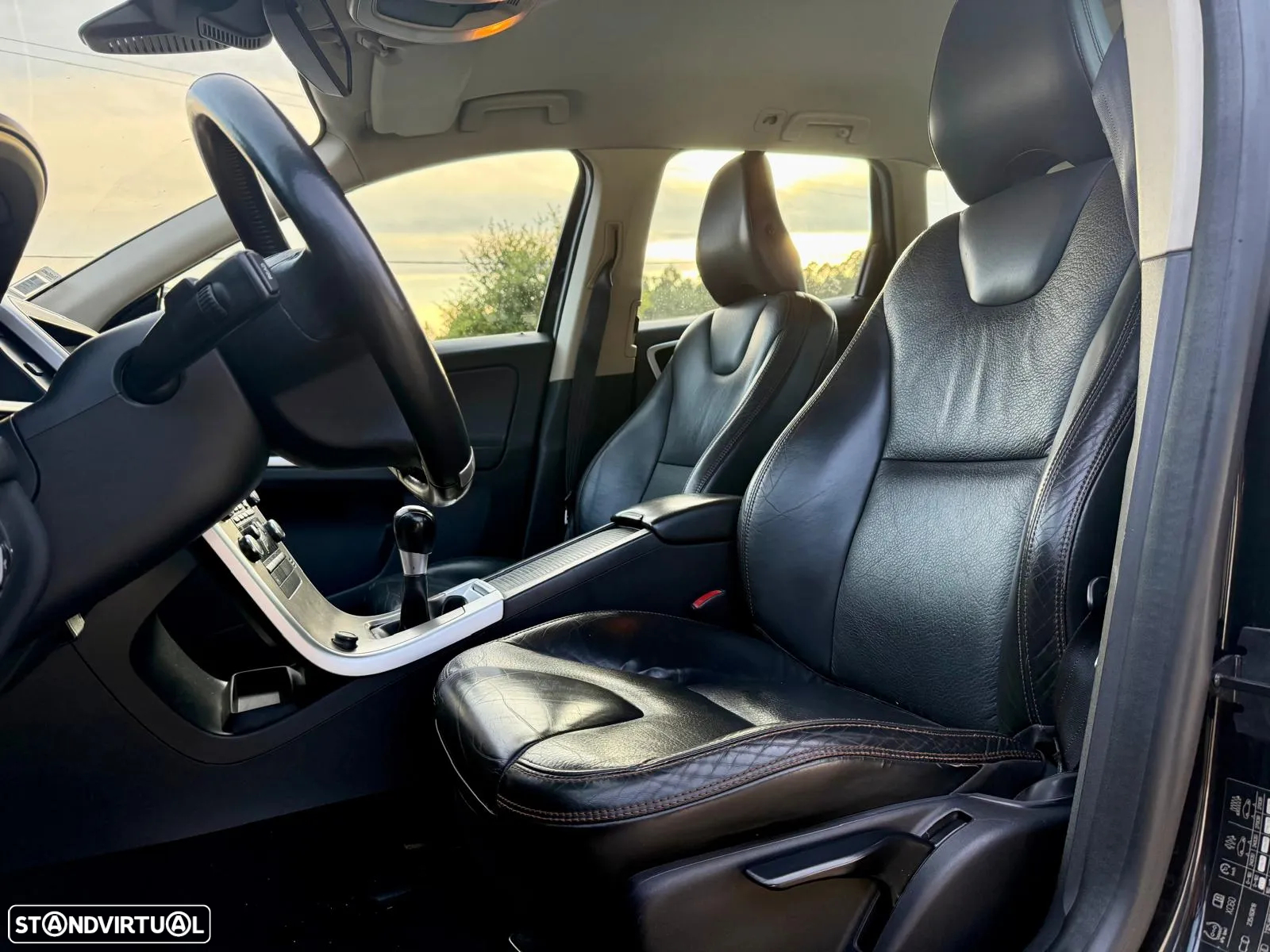 Volvo XC 60 2.4 D Drive Summum - 9