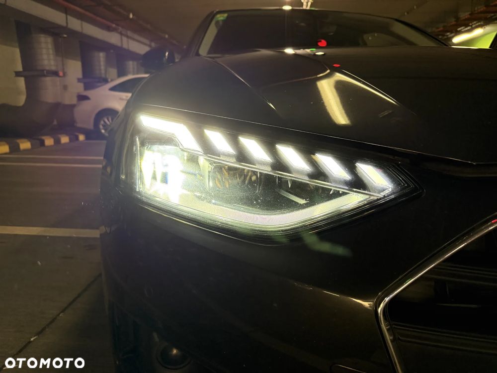 Audi A4 Limousine - 15