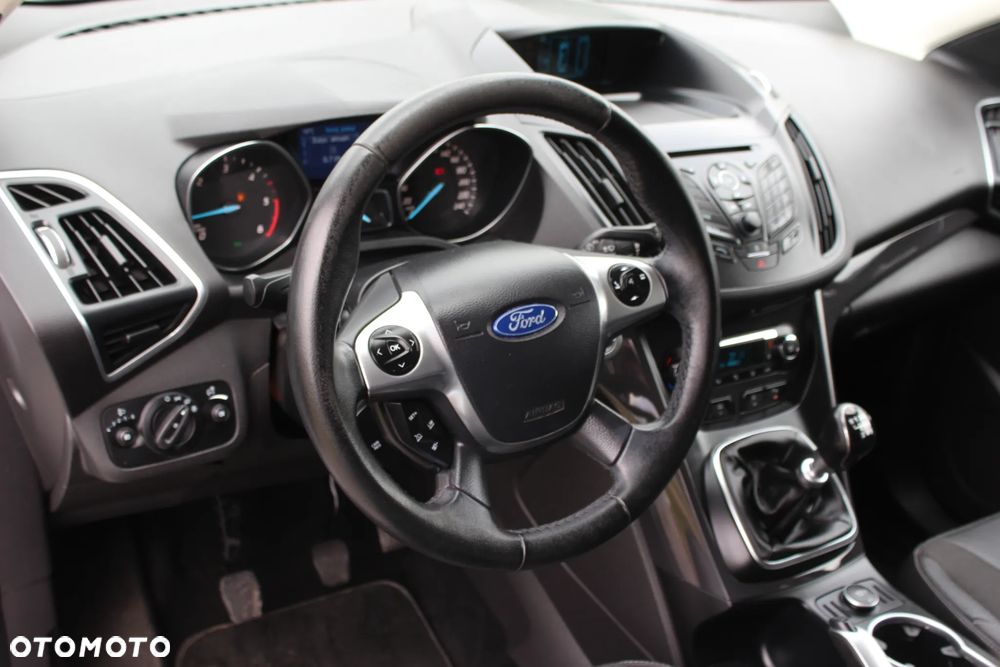 Ford Kuga 2.0 TDCi 2x4 Trend - 13
