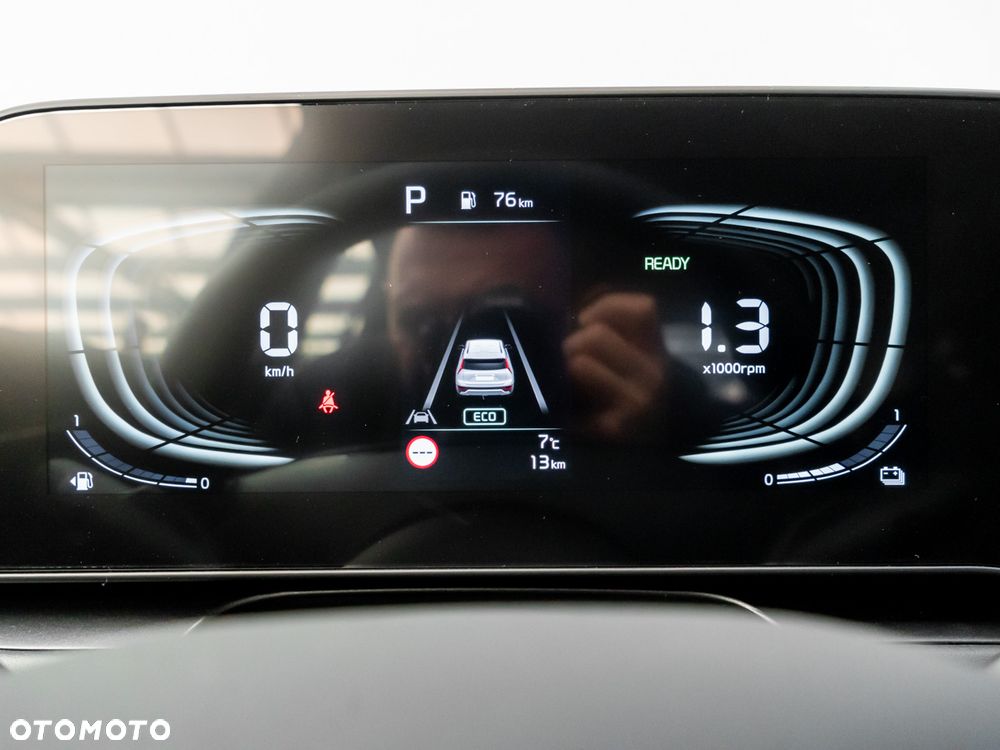 Kia Niro 1.6 GDI Hybrid M - 26