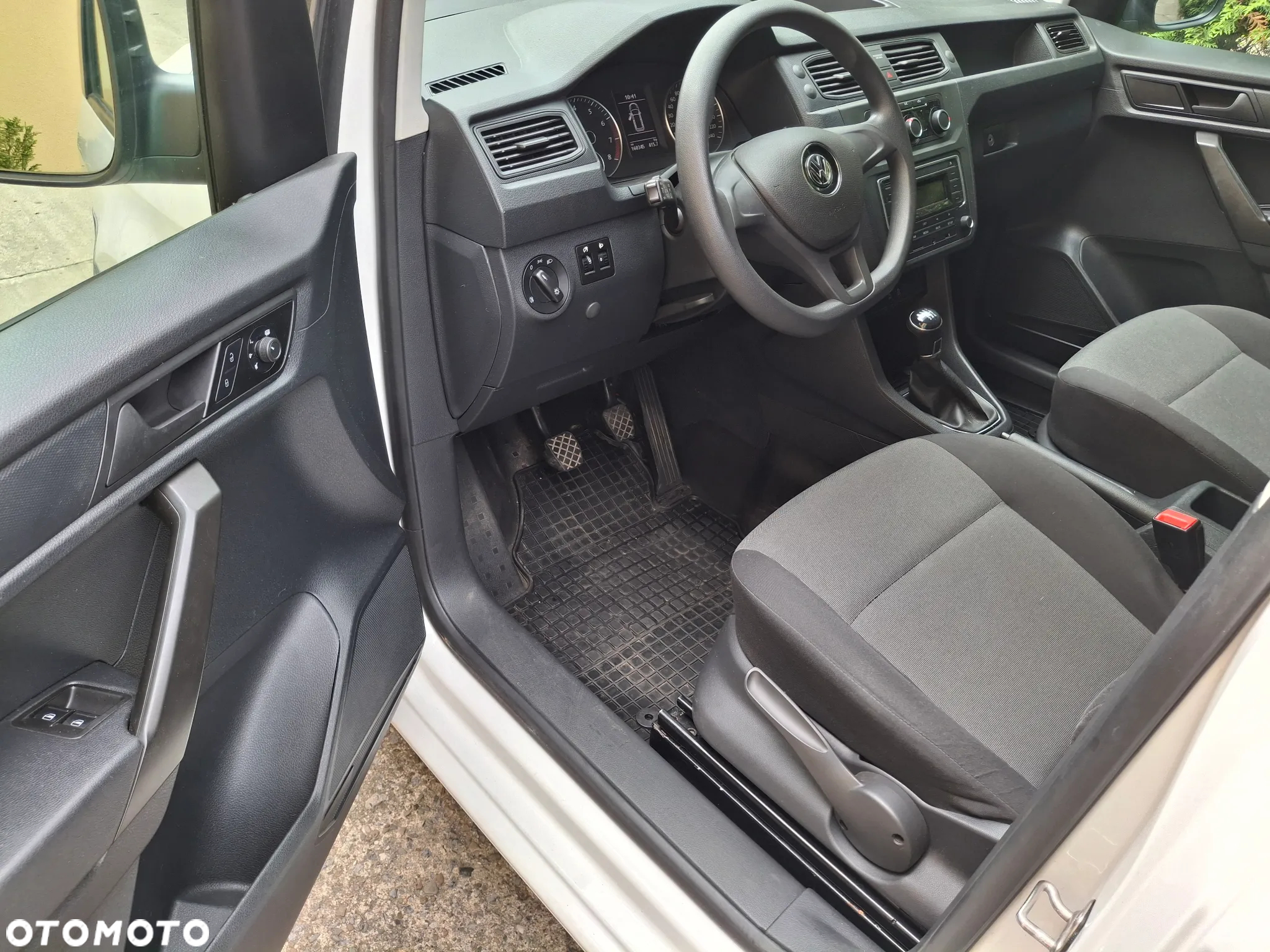 Volkswagen Caddy - 22