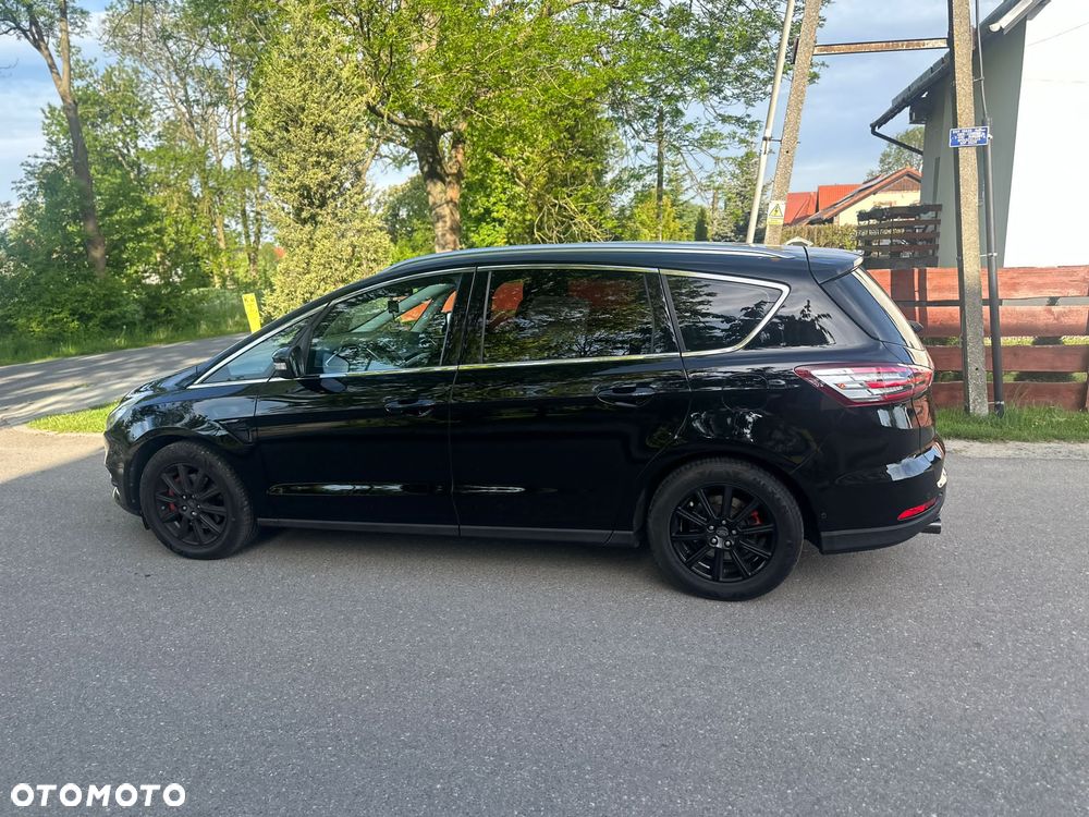 Ford S-Max 2.0 TDCi Titanium PowerShift - 2
