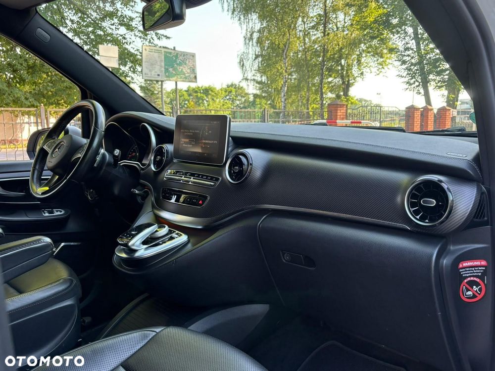 Mercedes-Benz Klasa V 300 d Avantgarde 9G-Tronic (ekstra d³) - 25
