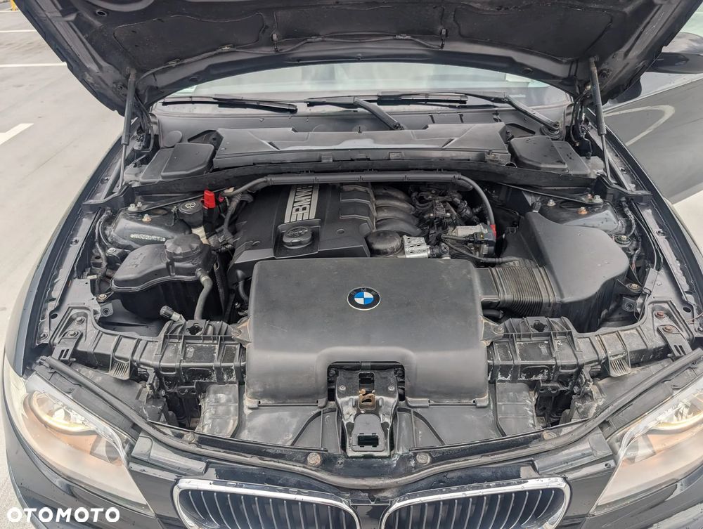 BMW Seria 1 116i - 17