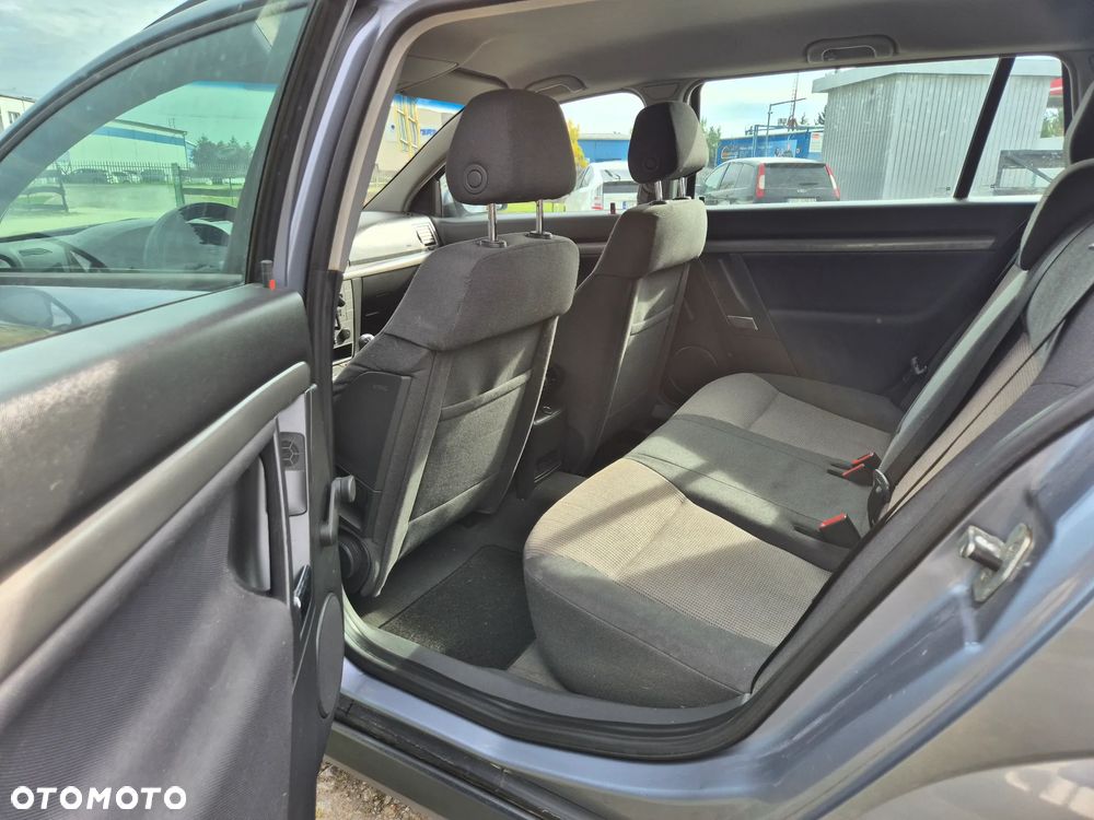 Opel Vectra - 8
