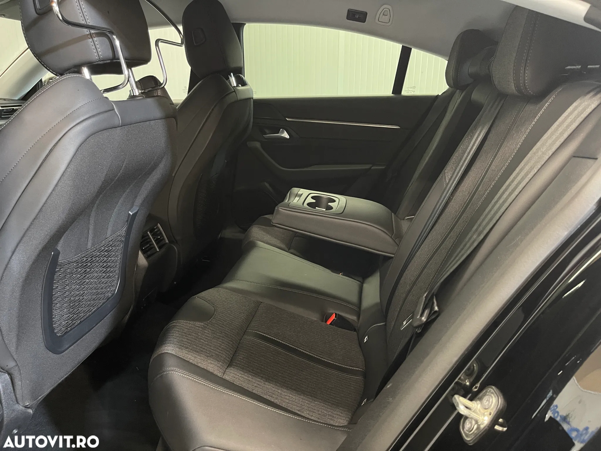 Peugeot 508 1.5 BlueHDI S&S EAT8 Allure Pack - 11