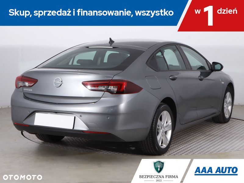 Opel Insignia - 7