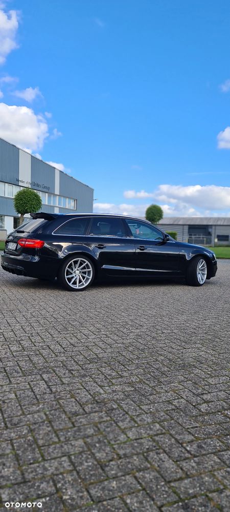Audi A4 Avant 2.0 TDI DPF clean diesel S line Sportpaket - 20