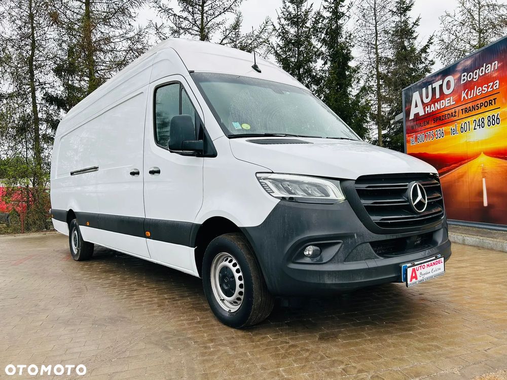 Mercedes-Benz Sprinter 319 Extra long - 13