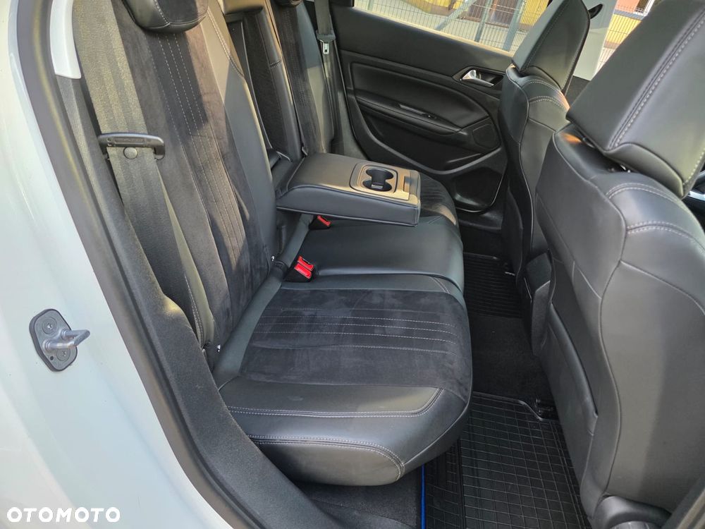 Peugeot 308 2.0 Blue HDi Allure S&S - 30