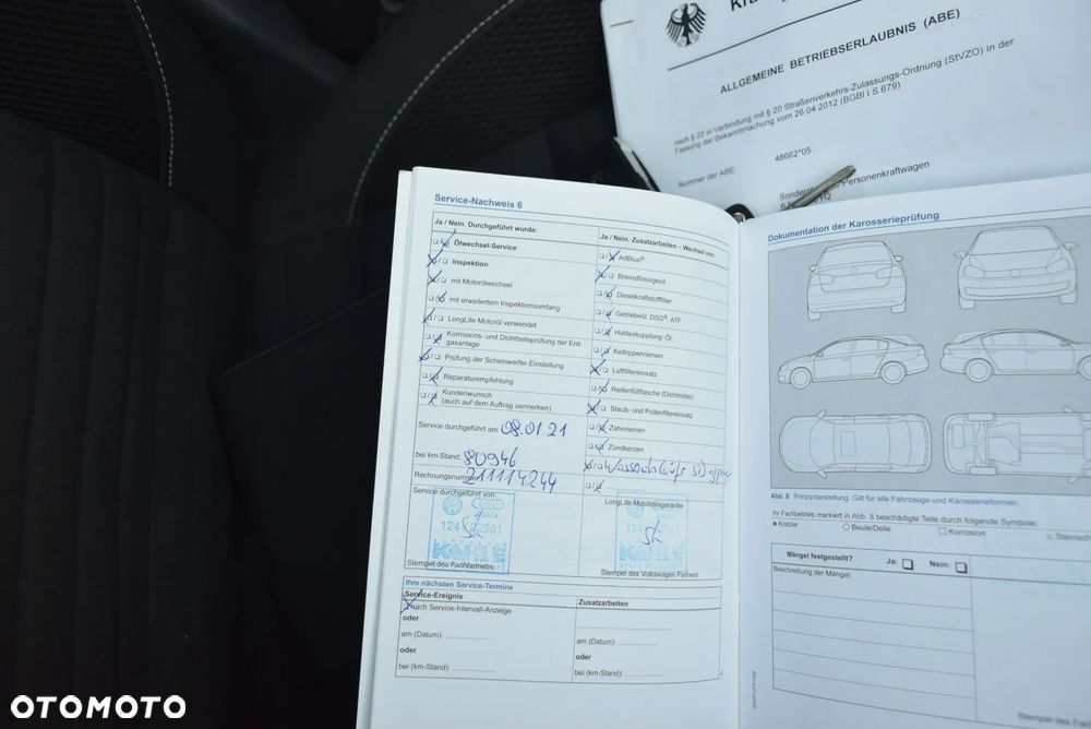 Volkswagen Touran 2.0 TDI DPF BlueMotion Technology DSG Cup - 29