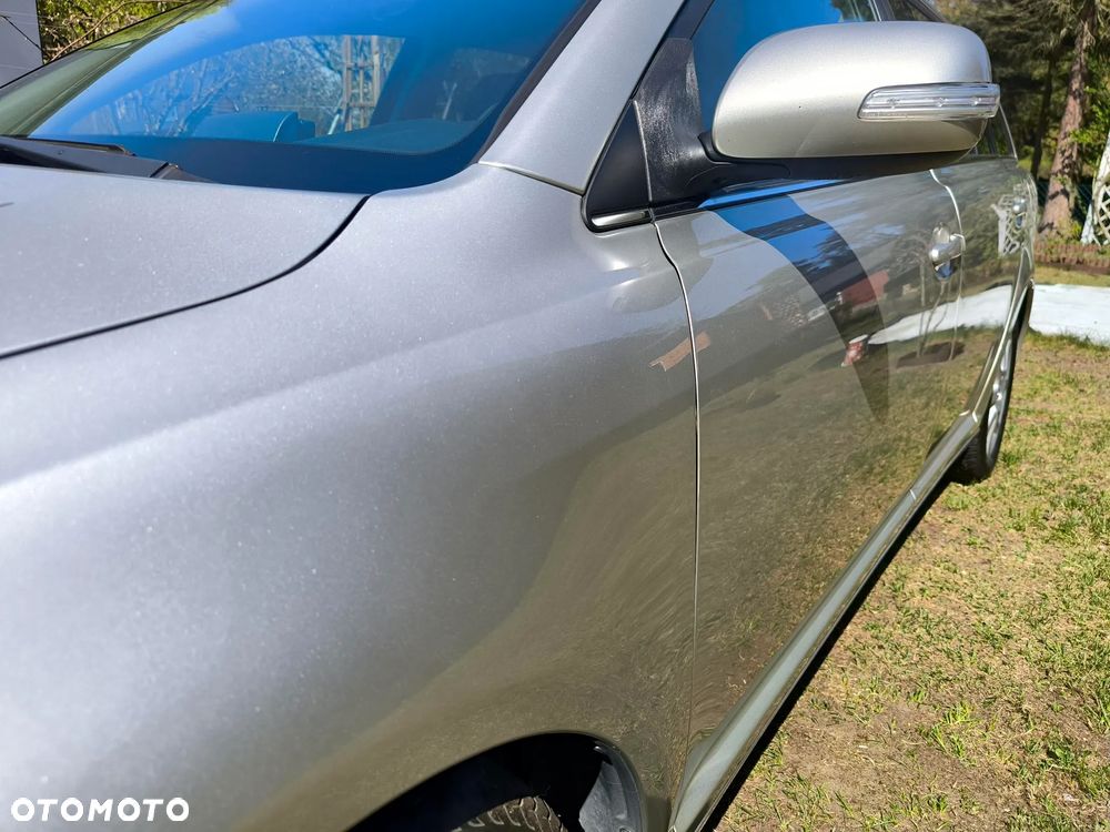 Toyota Avensis 1.8 VVT-i Automatik Sol - 6