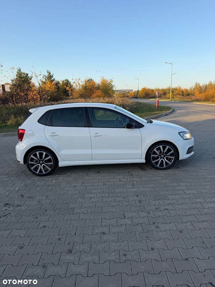 Volkswagen Polo 2014 photo 3