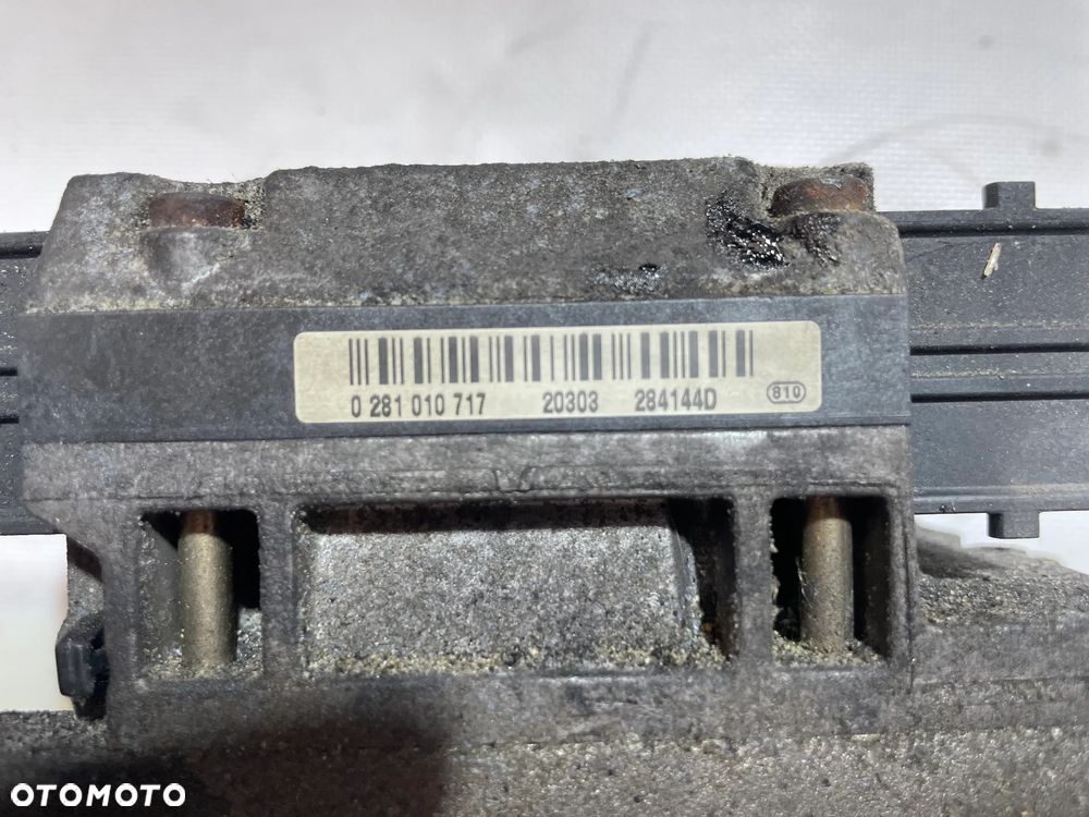 Opel Vectra 2.2 DTI Pompa Wtryskowa 0281010717 - 2