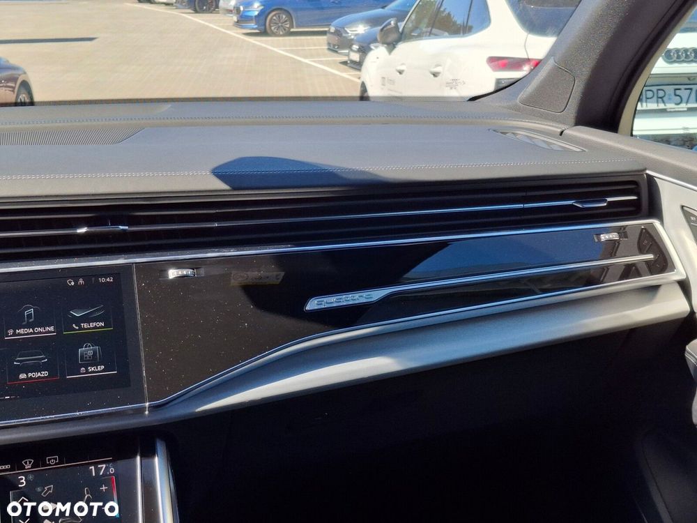 Audi Q7 - 16