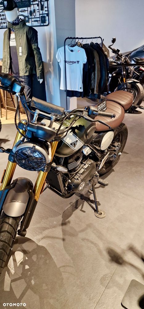 Triumph Scrambler - 9