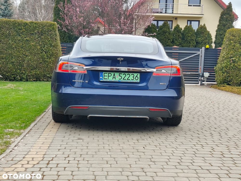 Tesla Model S 85D Allradantrieb - 5