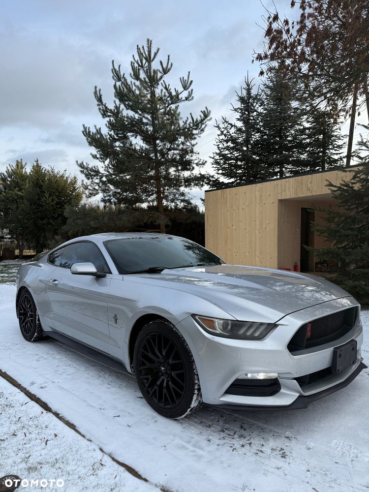 Ford Mustang 3.7 V6 Premium - 18