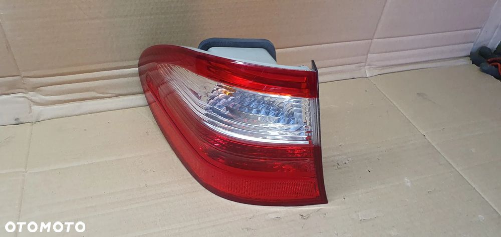 Lampa lewy tył tylna lewa Mercedes E-Klasa W211 Kombi A2118201164 - 3