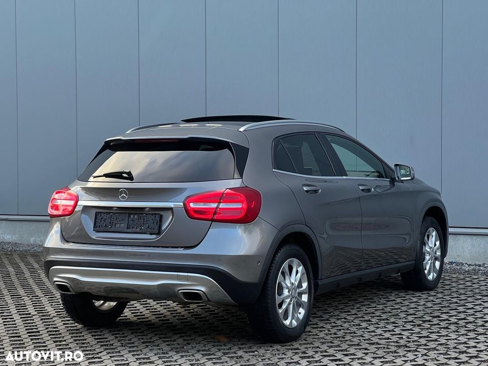 Mercedes-Benz GLA 200 d Activity Edition - 3