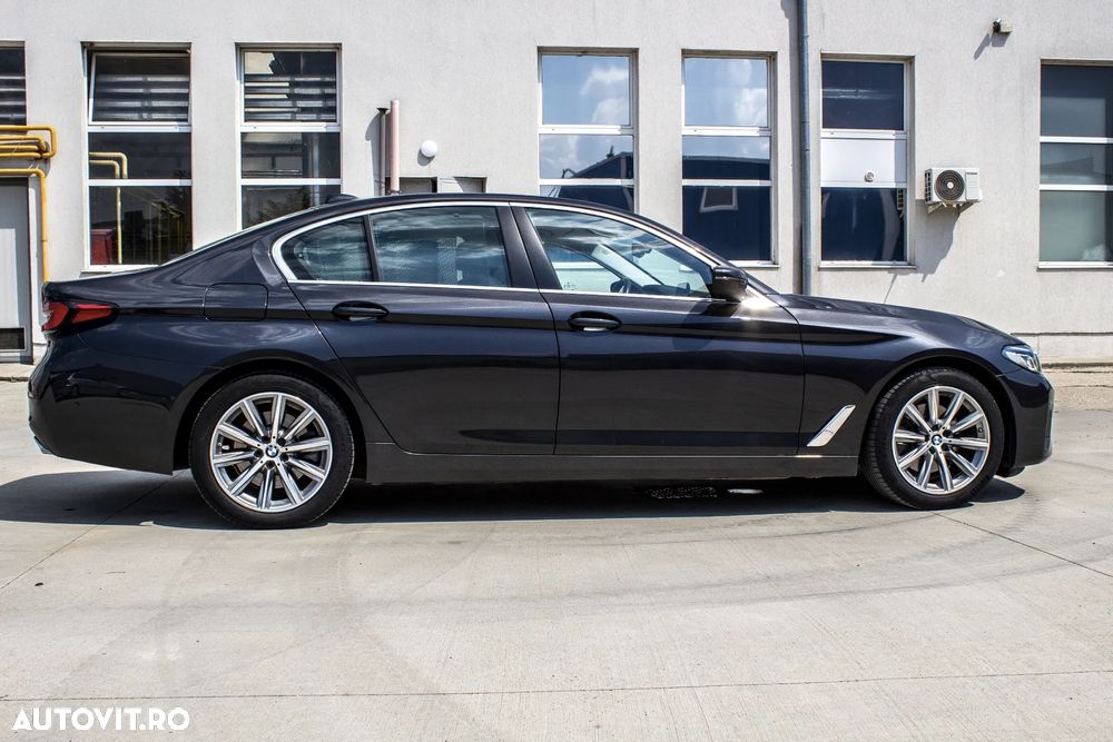BMW Seria 5 520d AT MHEV - 6