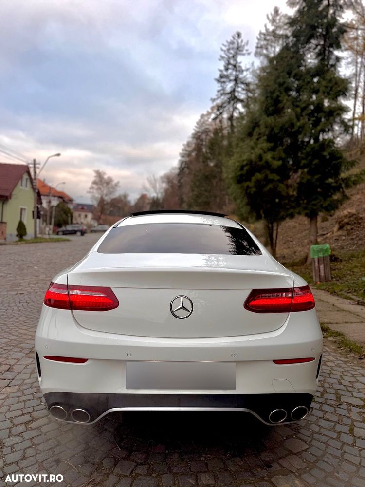 Mercedes-Benz E - 28