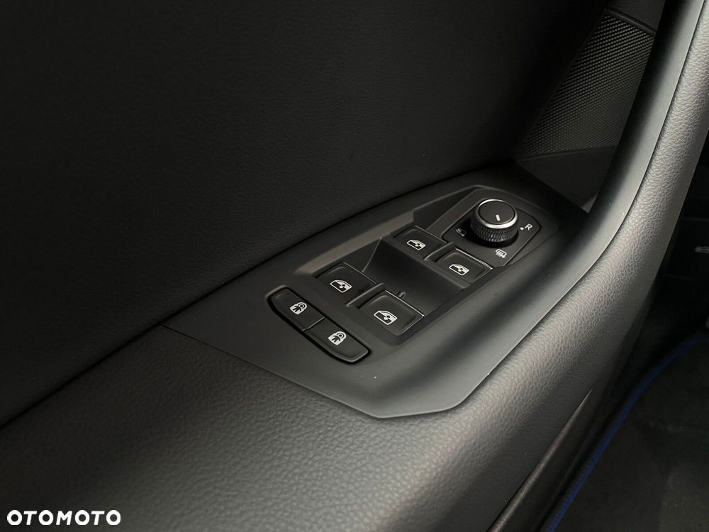 Volkswagen Touareg - 25