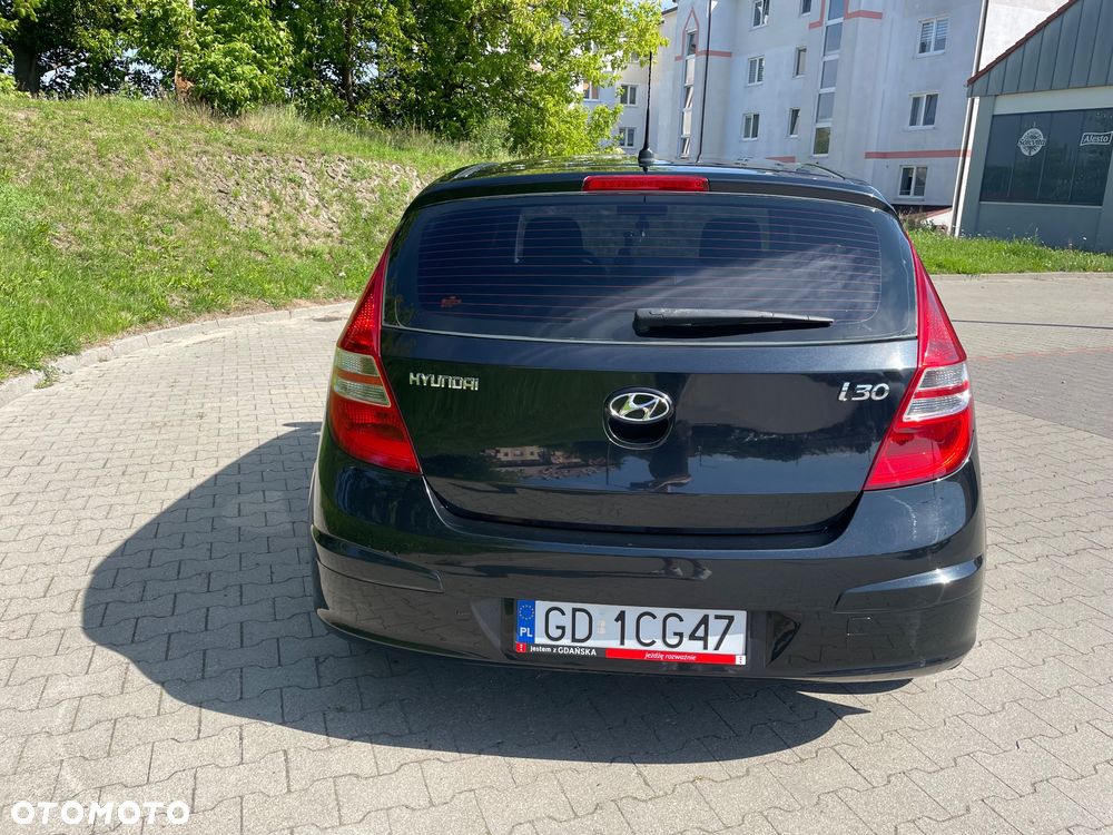 Hyundai i30 1.4 Edition Plus - 12