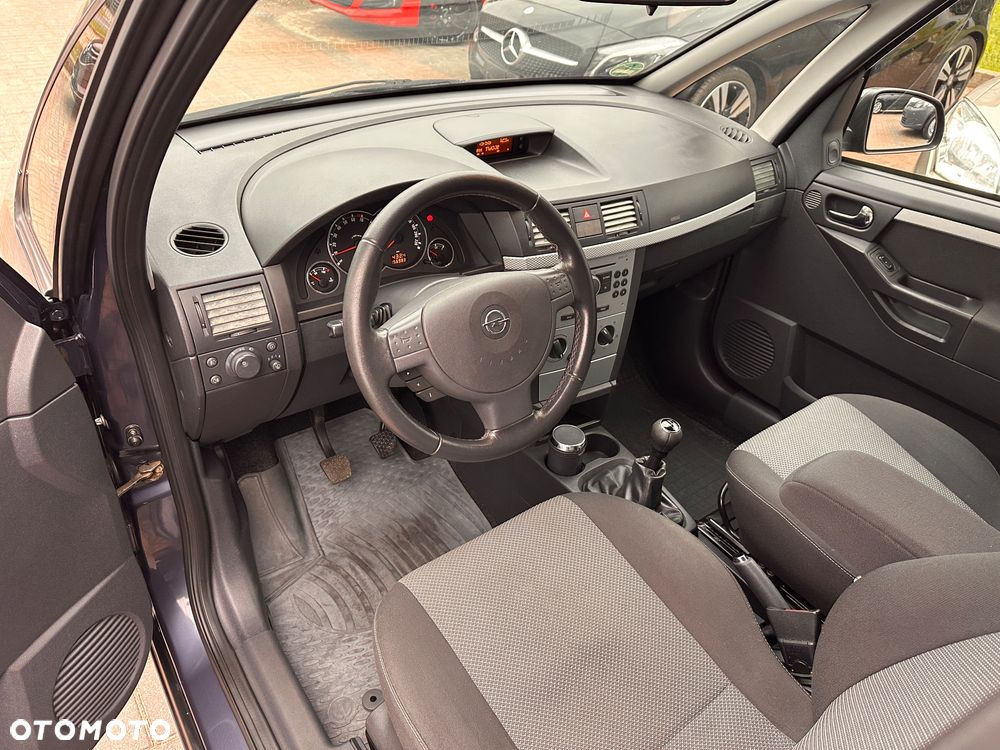 Opel Meriva 1.6 16V Cosmo - 8
