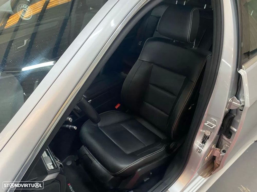 Mercedes-Benz E 250 BlueTEC Avantgarde Auto - 16