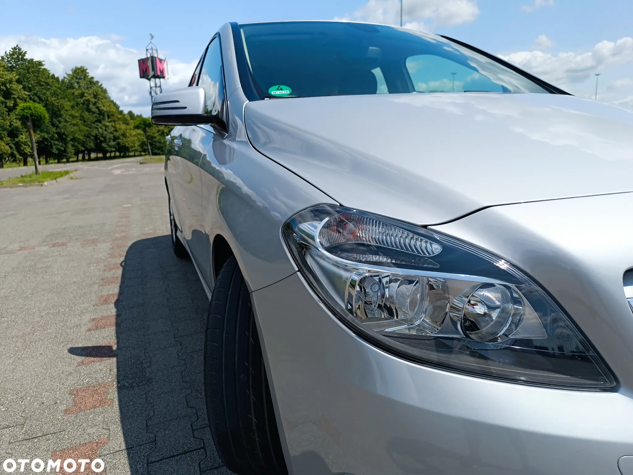 Mercedes-Benz Klasa B 180 (BlueEFFICIENCY) - 14