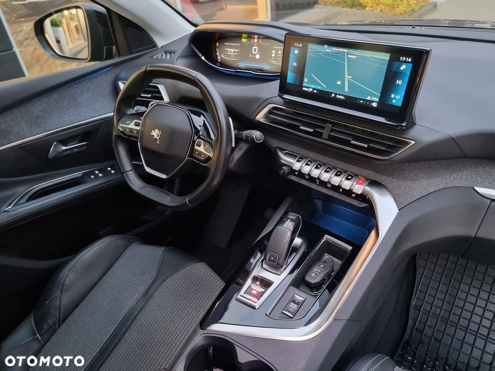 Peugeot 3008 1.5 BlueHDi Allure Pack S&S EAT8 - 17