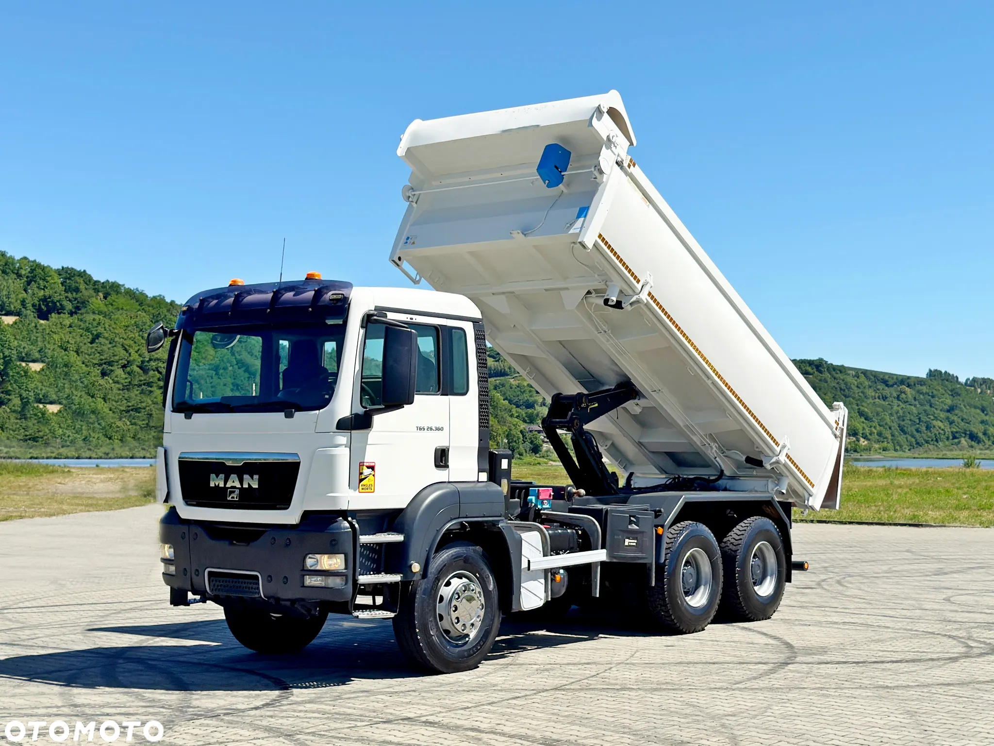 MAN TGS 26.360 * WYWROTKA 5,20 m + BORDMATIC * 6x4 * STAN BDB - 2