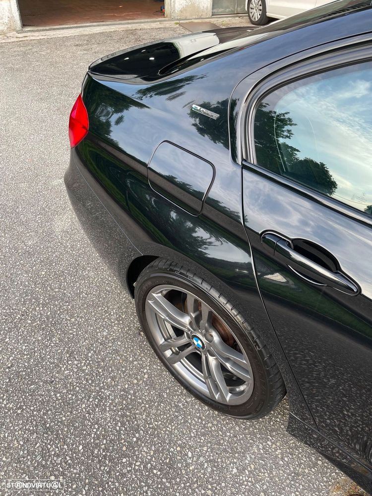 BMW 330 e iPerformance Pack M - 2