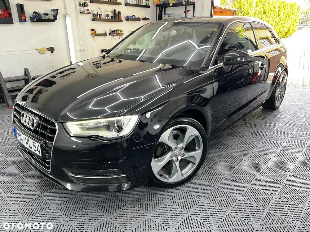 Audi A3 Sportback 2.0 TDI DPF S tronic S line Sportpaket (plus) - 26