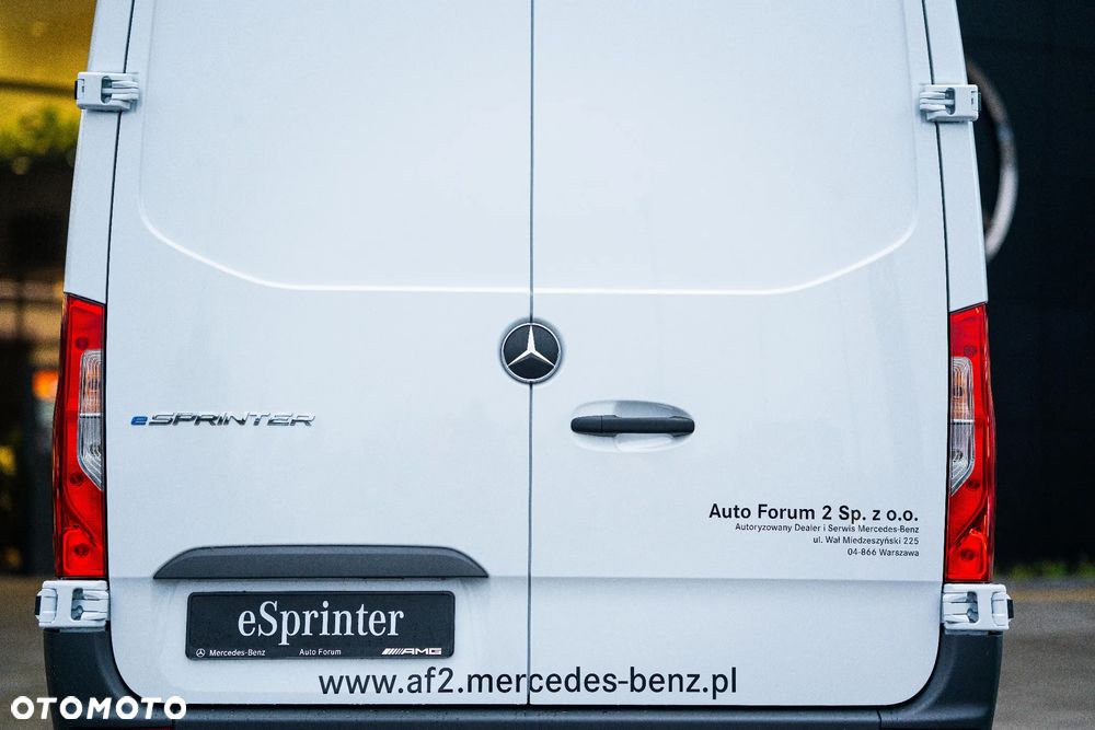 Mercedes-Benz eSprinter - 6
