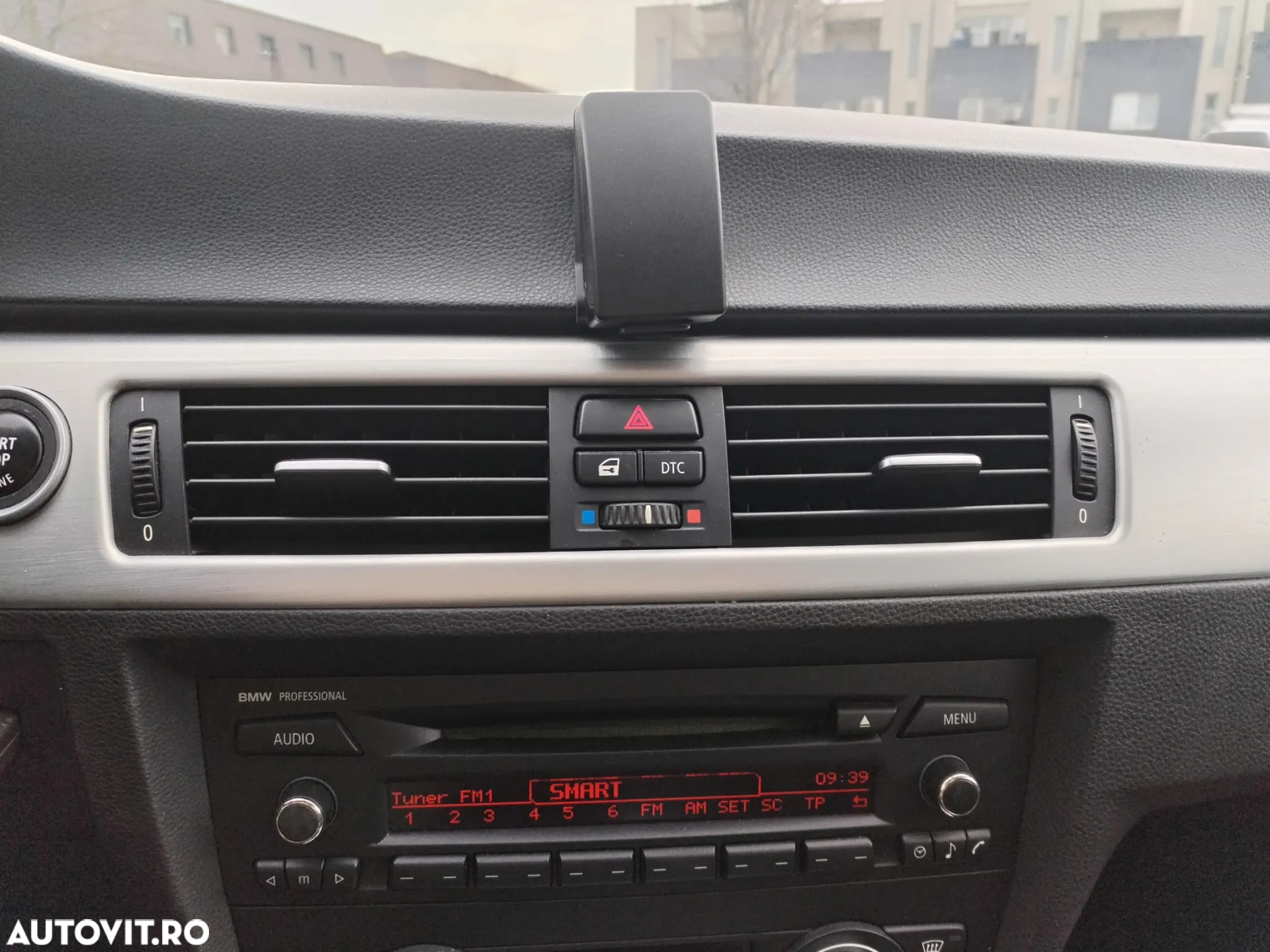BMW Seria 3 318i - 5