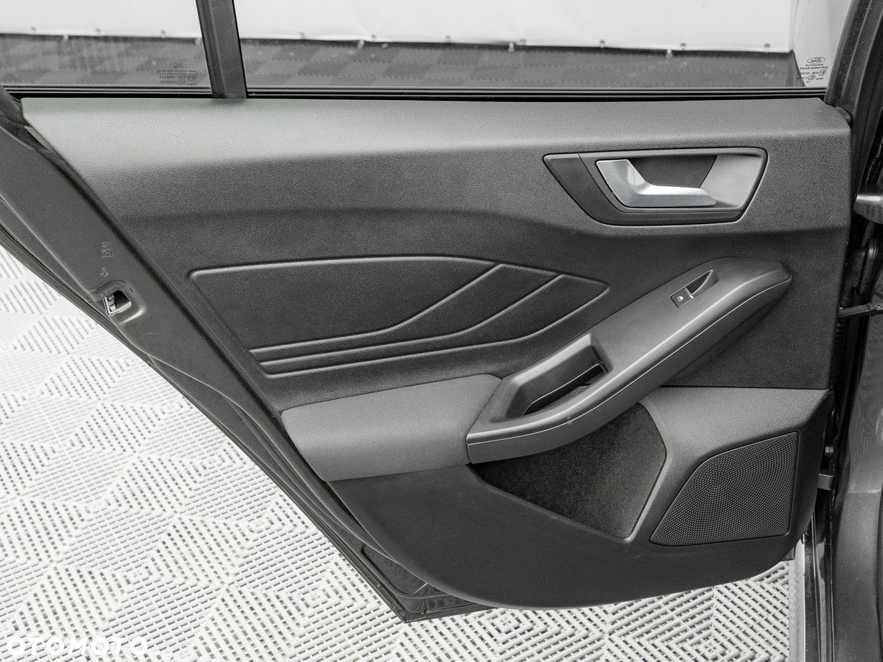 Ford Focus - 23
