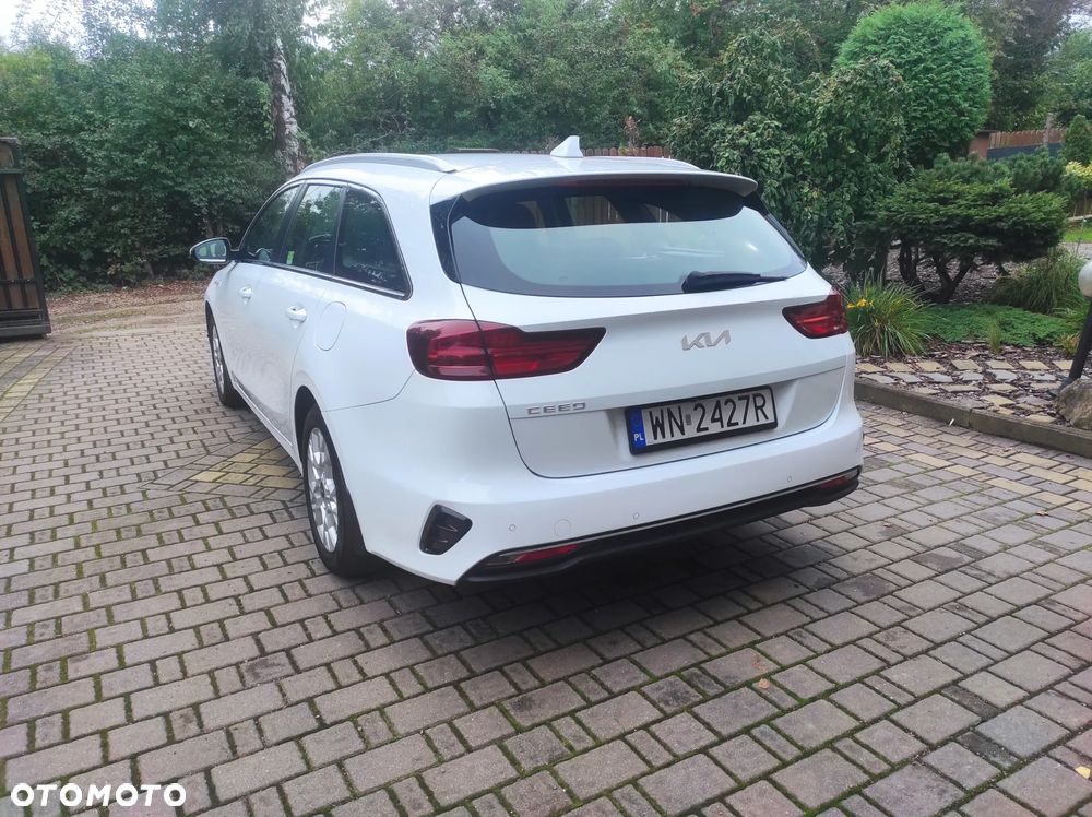 Kia Ceed 1.5 T-GDI M DCT - 11