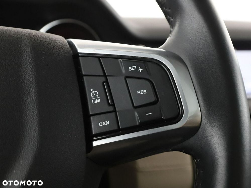 Land Rover Discovery Sport 2.0 TD4 SE - 29