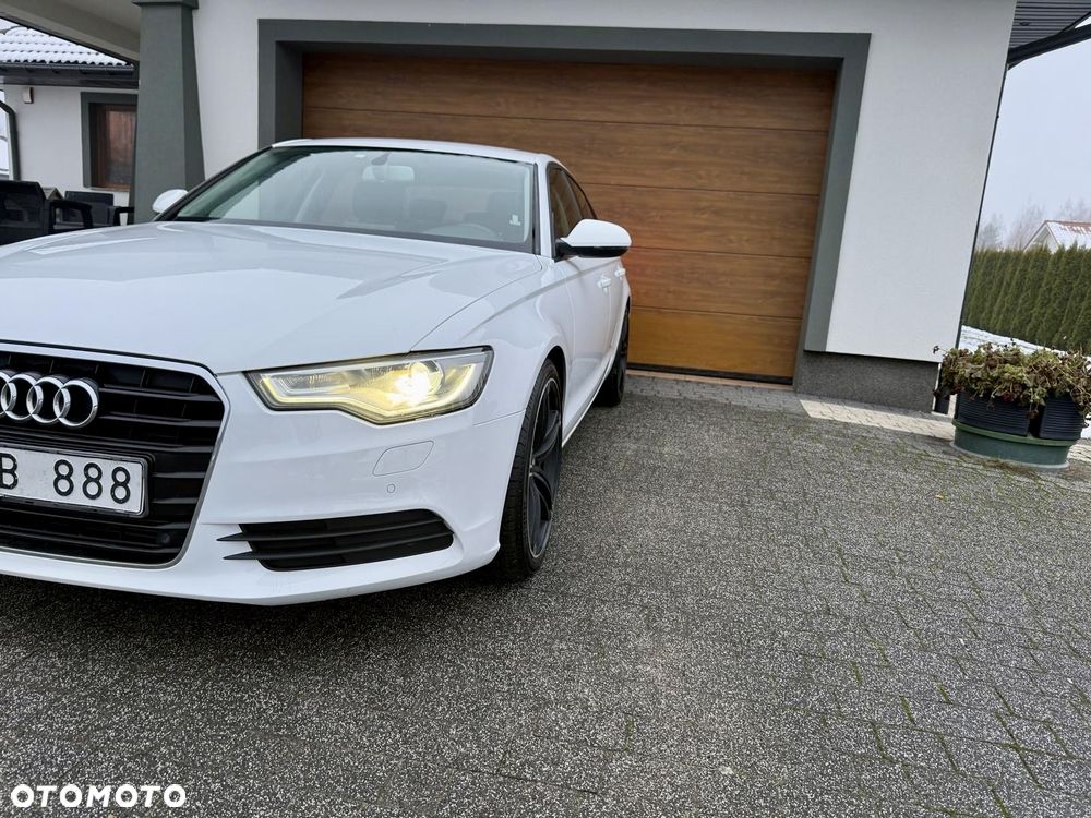 Audi A6 Limousine 2.0 TDI DPF sport selection - 2