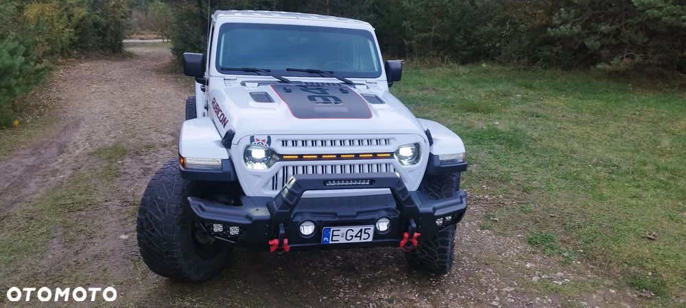 Jeep Wrangler - 8