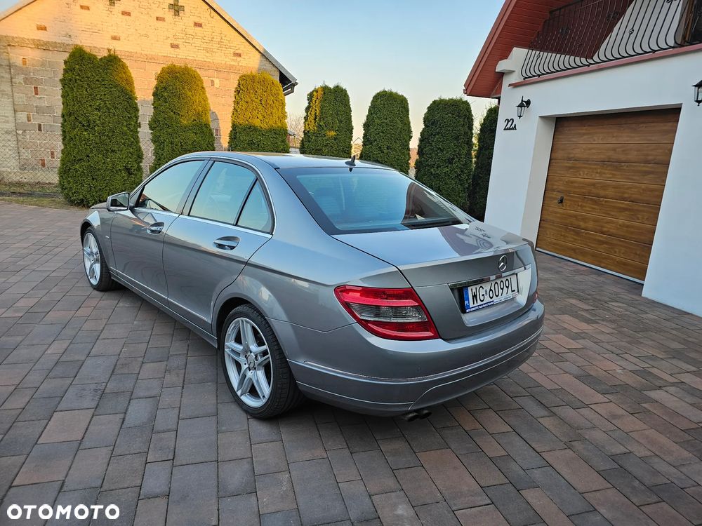 Mercedes-Benz Klasa C 180 CGI Automatik BlueEFFICIENCY - 5