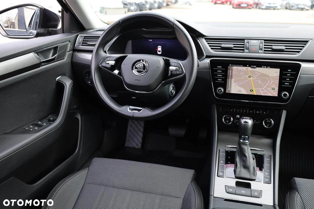 Skoda Superb 2.0 TSI Style DSG - 35